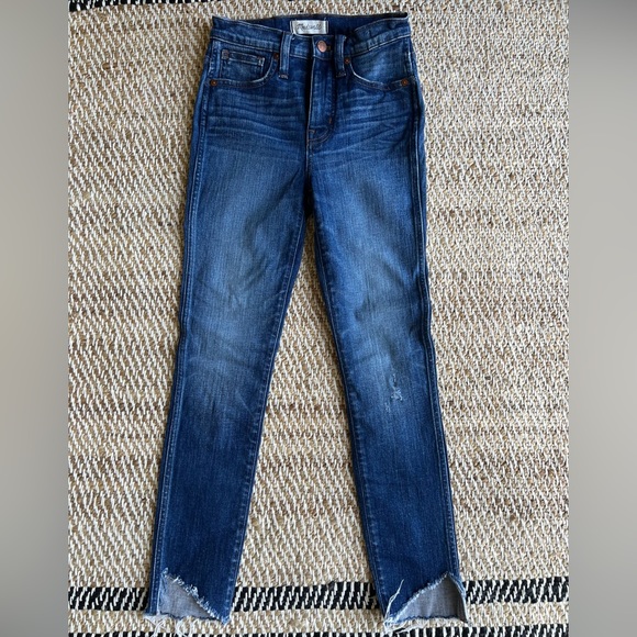 Madewell High Rise Skinny - Picture 2 of 5